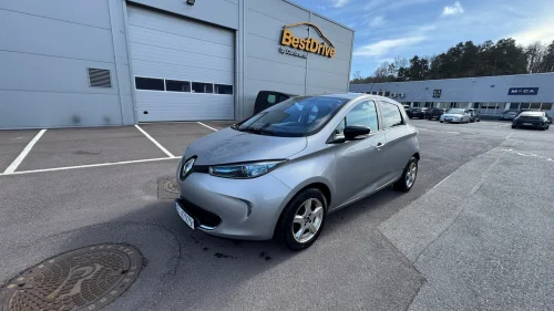 RENAULT ZOE