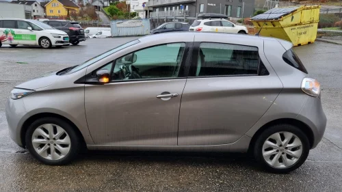 RENAULT ZOE