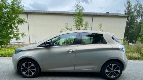 RENAULT ZOE
