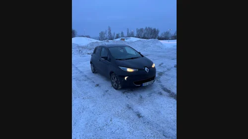 RENAULT ZOE