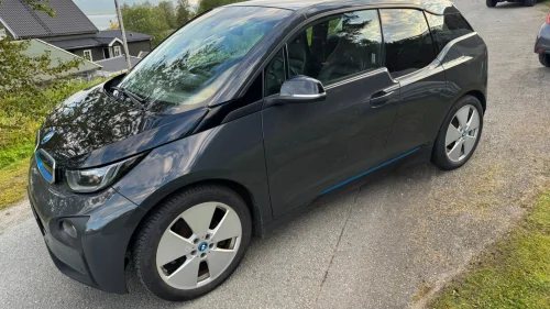 BMW i3