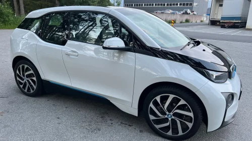 BMW i3