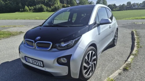 BMW i3 60 Ah, 1 eier, 47.000 km, 4 nye s.dekk, nye dempere bak