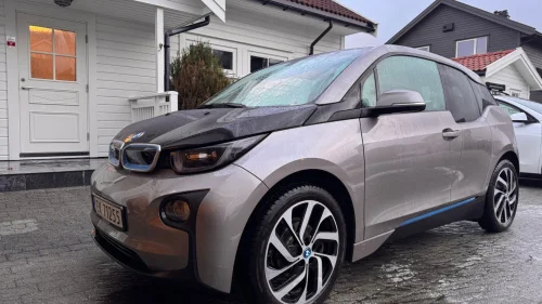 BMW I i3