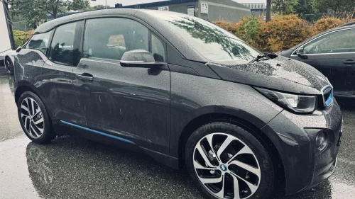 BMW i3 60Ah//LAV KM//NY EU 08.2027//S+V++