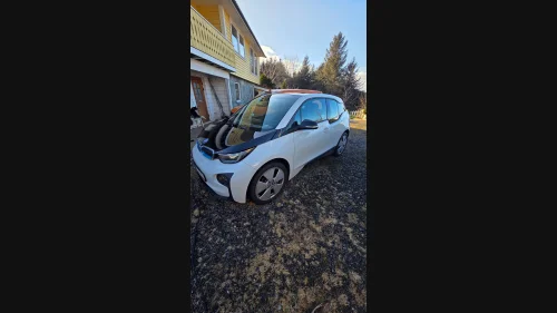 BMW I i3