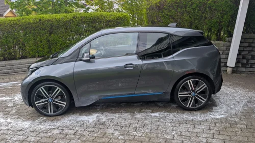 BMW I i3 Fully Charged, ny EU, service