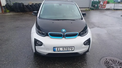 BMW I i3