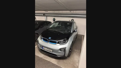 BMW I i3