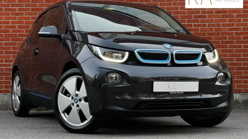 BMW i3 HARMANKARDON/KAMERA/ADAP.CRUISE/NAVI PROFF/VARMEPUMPE