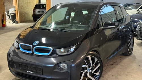 BMW i3 Bluetooth + Navi + DAB + Keyless + Parksensor++