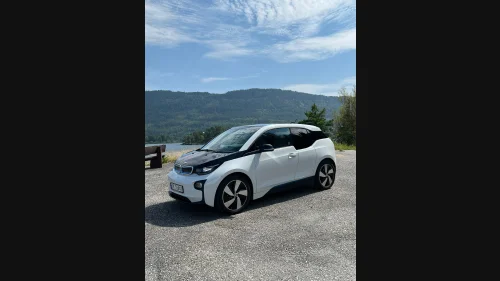 BMW I i3