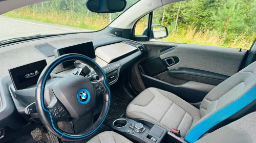 BMW i3