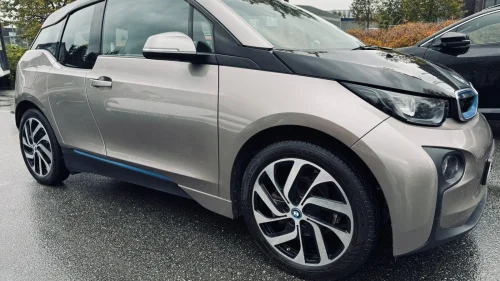 BMW i3 Ny service/EU 2027/Psens/DAB+/Garanti/S+V++