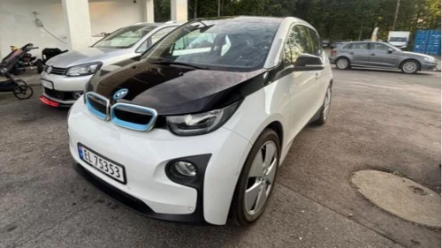 BMW i3 60Ah automat cruisekontroll s+v dekk lav km 117000km