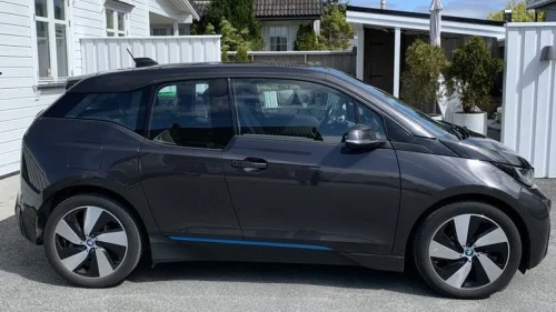 BMW i3