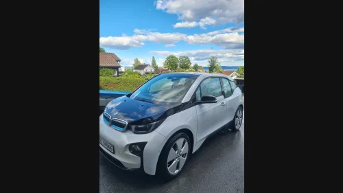 BMW I i3