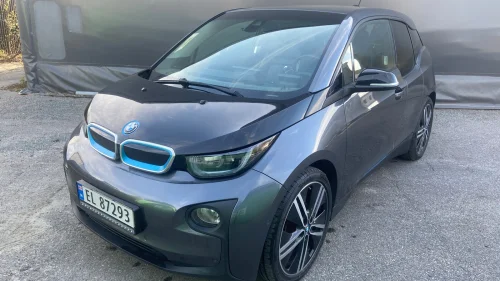 BMW I i3