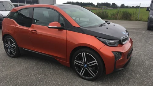 BMW i3