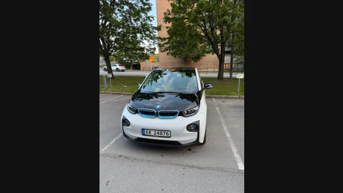 BMW I i3