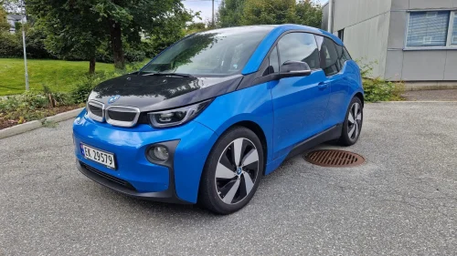 BMW I i3
