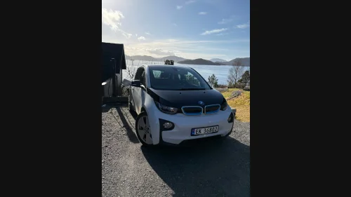 BMW I i3