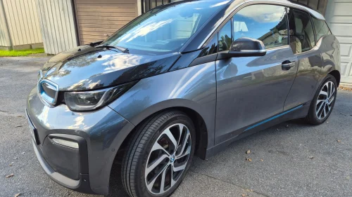 BMW I i3