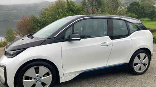 BMW I i3