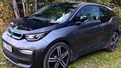 BMW I i3 Se bilder vedlagt der utstyr som er med står beskrevet.