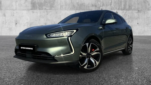 SERES 5 SF Premium AWD
