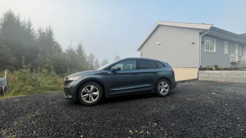 SKODA ENYAQ 60 iV60. Ny service/EU/nye s. dekk. Garanti