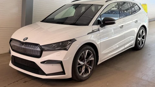 SKODA ENYAQ 80 IV80 - WLTP 522 KM - Sportline - Mye utstyr