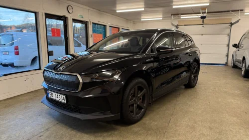 SKODA ENYAQ 80 iV80/Panorama/Navi/Kamera/Hengerfeste+++