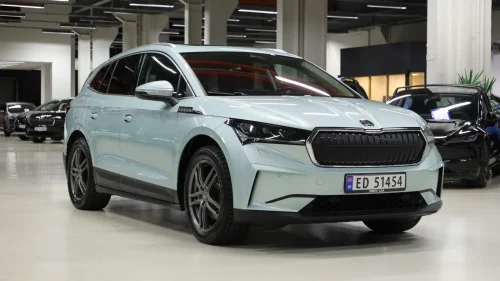 SKODA ENYAQ 80 iV80/Panorama/Head-Up/El seter/Skinn/Matris/Krok
