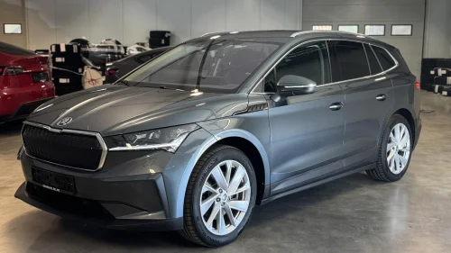 SKODA ENYAQ 80 IV80 - El. sete - Hengerfeste - APP - SE KM!