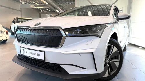 SKODA ENYAQ 80 iV80 - H Feste - Panoramatak - 525km - Adaptive cruise-