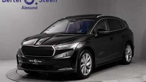SKODA ENYAQ 80 iV80 | Skinn | Hengerfeste | Acc | El. seter
