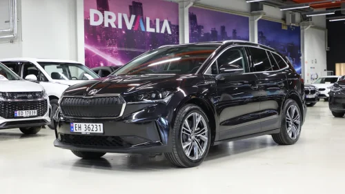 SKODA ENYAQ 80X iV80X/Soltak/Krok/Matrix/Acc/Kamera/20"