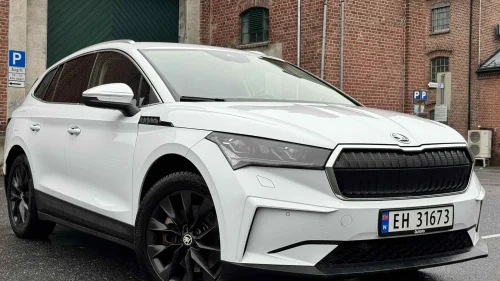 SKODA ENYAQ 80X iV80X Pris kr 5900.-