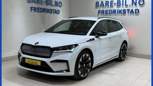 SKODA ENYAQ 80X 80X Sport Line /kamera/Acc/Memory/Navi/Crystal Led/H,F