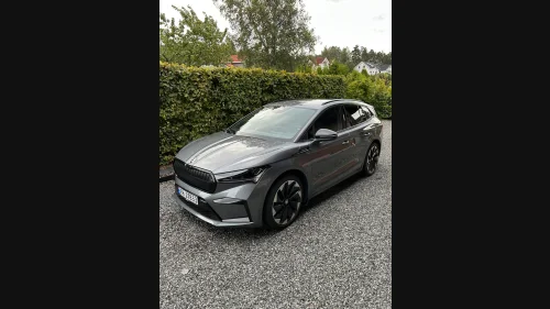 SKODA ENYAQ 80X iV80X Sportline Tour Edition