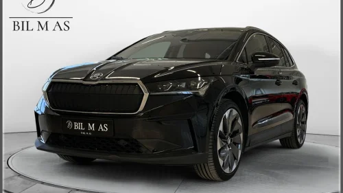 SKODA ENYAQ 80X iV80X AWD Panorama Skinn ACC Matrix H.Feste