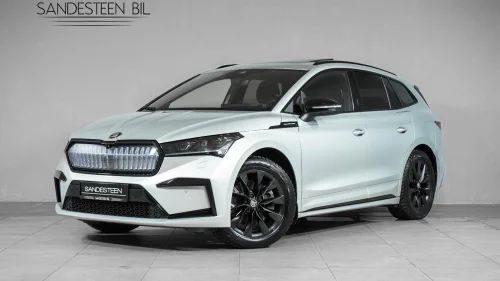 SKODA ENYAQ 80X 80X FOUNDERS EDITION ALT UTSTYR!!!/PANO/SKINN/MATRIX