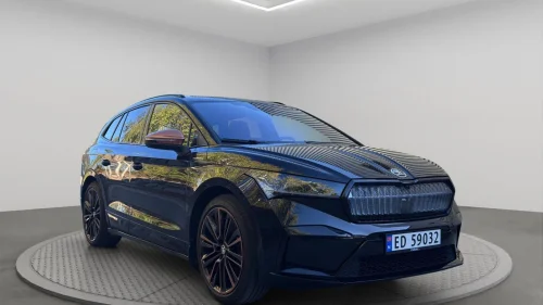 SKODA ENYAQ 80X iV80X Founders Edition, Skinn, Pano, Krok, HUD, Kamera
