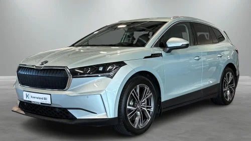 SKODA ENYAQ 80X IV 80X Krok HeadUp V.pumpe ACC ++