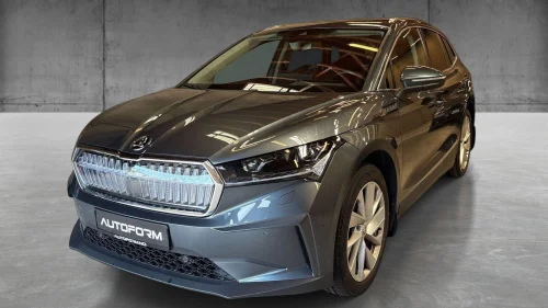 SKODA ENYAQ 80X 80X, Skinn, Glasstak, Krok, Headup,