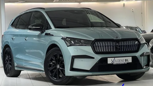 SKODA ENYAQ 80X iV 80X FOUNDERS EDITION//PANORAMA-360-SKINN-KROK-MATRIX