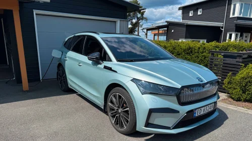 SKODA ENYAQ 80X iV80X Founders Edition (alt utstyr)
