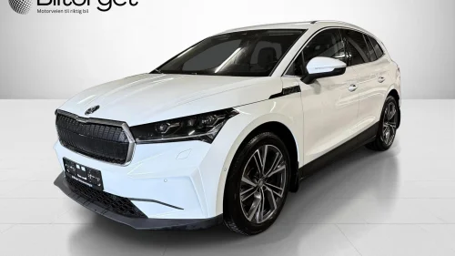 SKODA ENYAQ 80X 80X 492km Matrix Krok Varmer Kamera ACC Memory EU28++