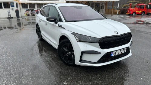 SKODA ENYAQ 80X iV80X Sportline
